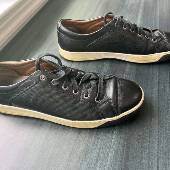 Johnston & Murphy Men's Black Leather Sneakers Size 10.5 GUC - Picture 1 of 3